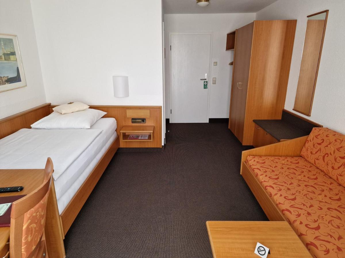 Hotel Gerberhof Бакнанг Экстерьер фото